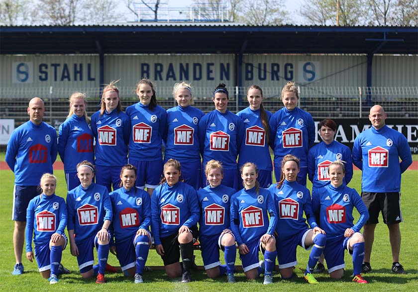FC Stahl Brandenburg e.V. Frauenfußballmannschaft.